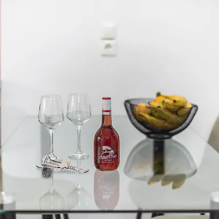 Contemporary 200m From Acropolis 100mbps Netflix Apartament